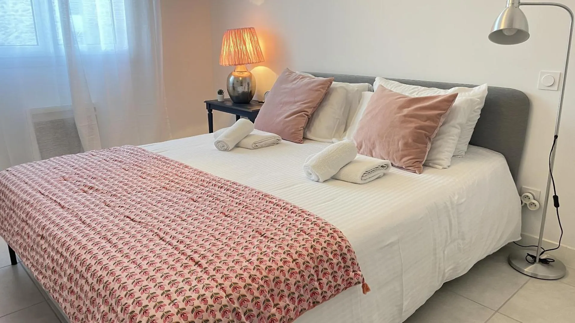 Le Clos Du Moulin 1 - Maison, Jardin, 3 Chambres (Adults Only) Entraigues-sur-la-Sorgue