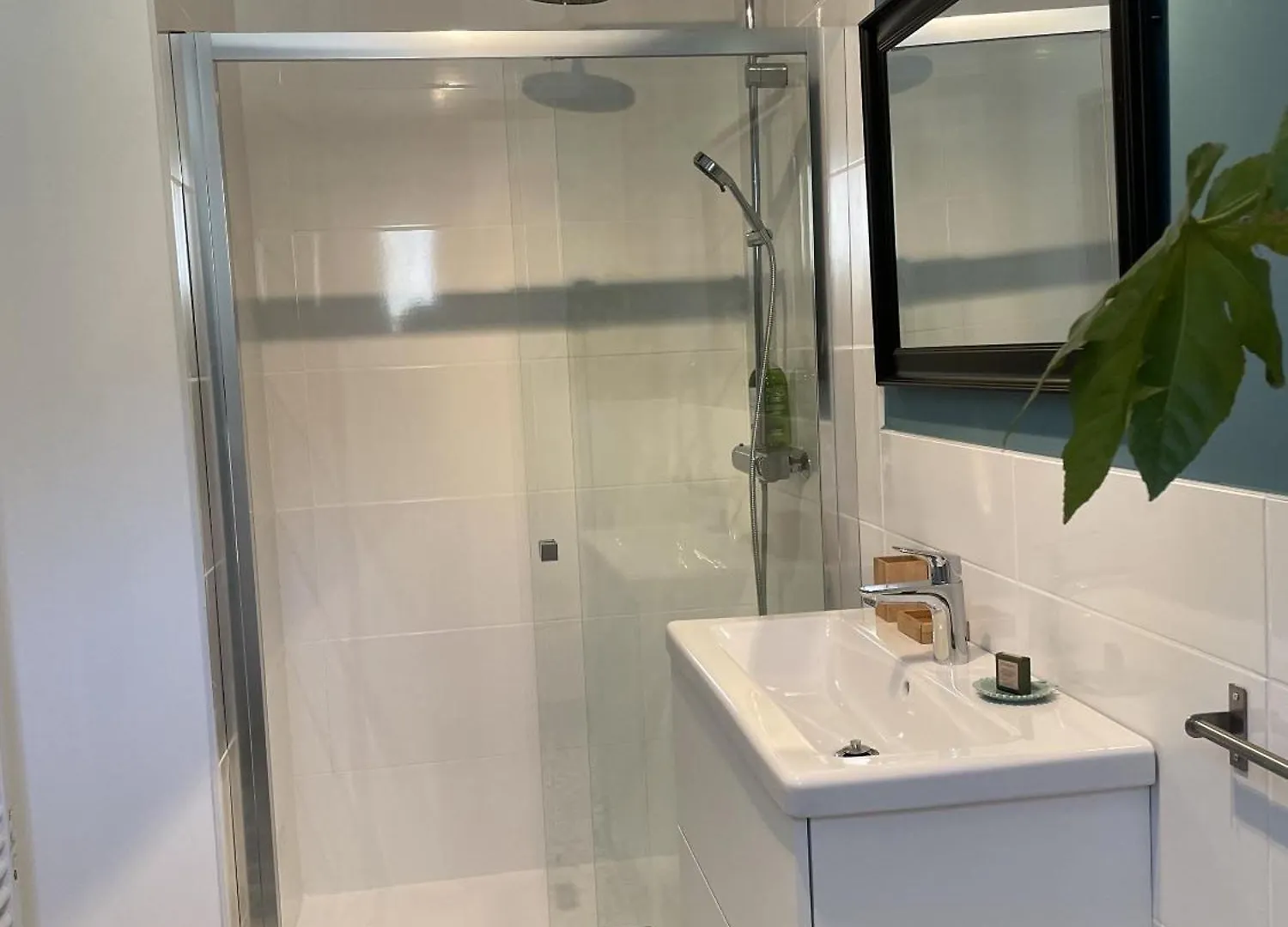 Dom wakacyjny Le Clos Du Moulin 1 - Maison, Jardin, 3 Chambres (Adults Only) Entraigues-sur-la-Sorgue