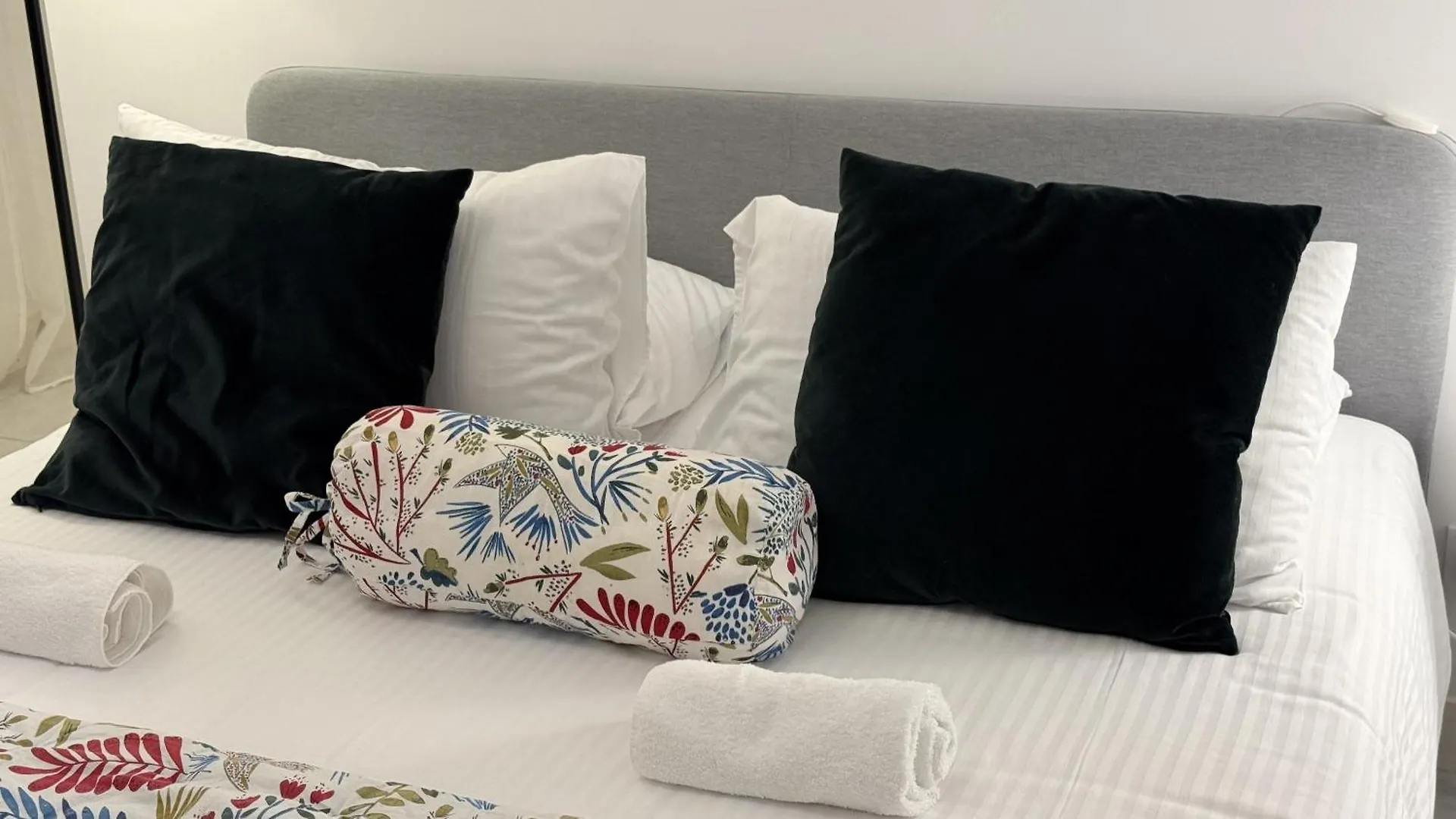 Le Clos Du Moulin 1 - Maison, Jardin, 3 Chambres (Adults Only) Entraigues-sur-la-Sorgue 0*,